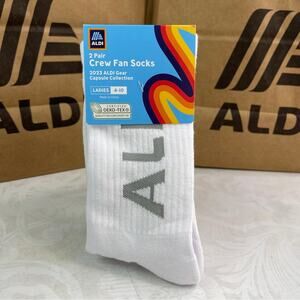 Aldi Crew Fan Socks Women's size 4-10 White and Grey 2 Pairs NWT